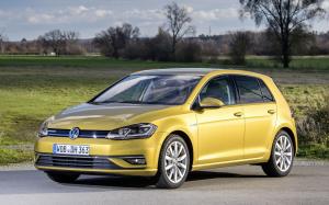 Volkswagen Golf TSI BlueMotion 5-Door 2018 года (WW)